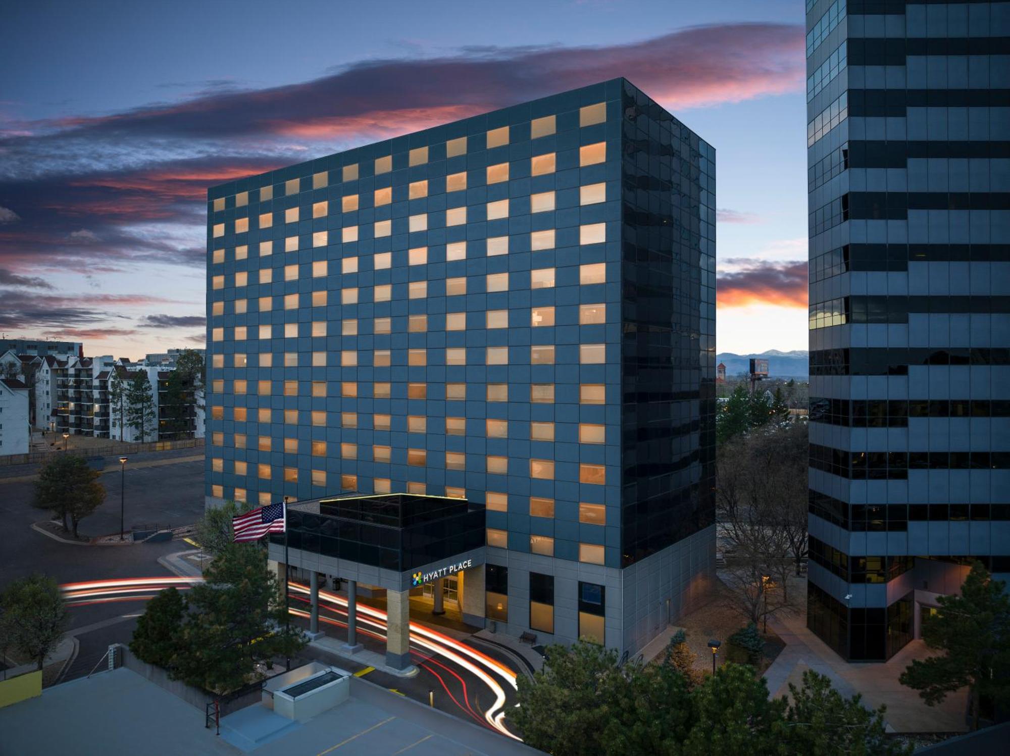 Hyatt Place Denver Cherry Creek Exterior photo
