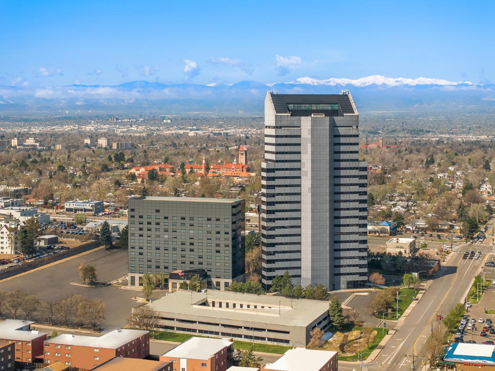 Hyatt Place Denver Cherry Creek Exterior photo